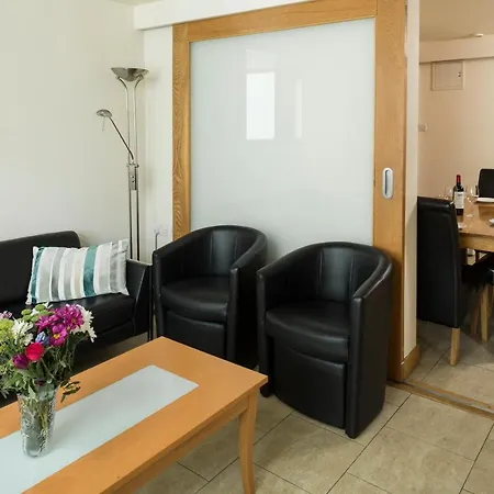 Skyline Temple Bar Apartment