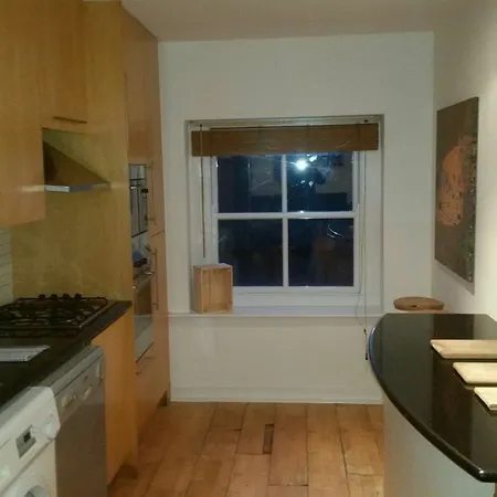 Metrostays - Stephen's 7-3 Apartment *