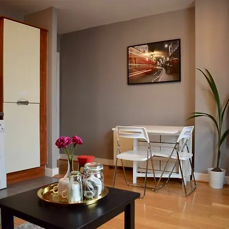 Greeg Court Apartamento *