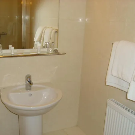 Phoenix Park Hotel 3*