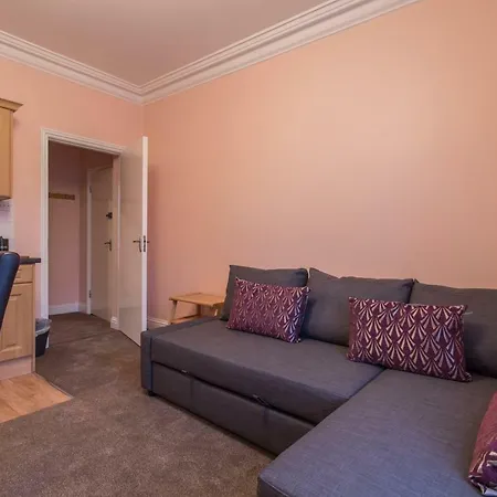The North Circular Road Apartmán *