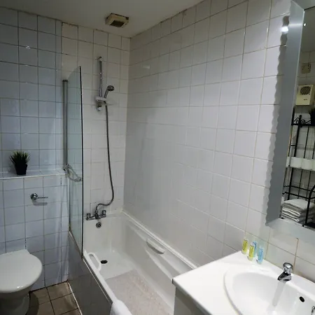 Metrostays - Stephen's 7-1 3* Dublin